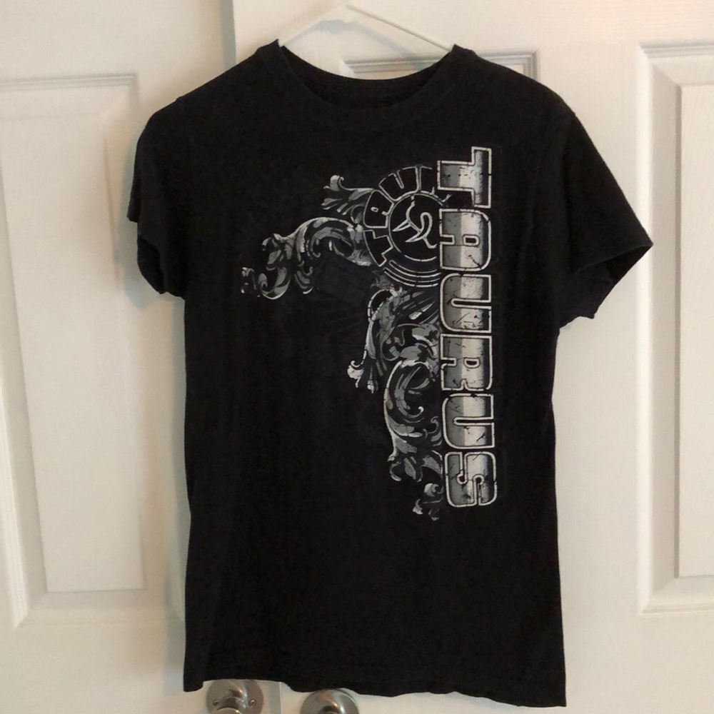 Ladies logo T-shirt